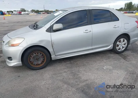 2008 Toyota Yaris S из США, поврежденный, VIN JTDBT923981201588